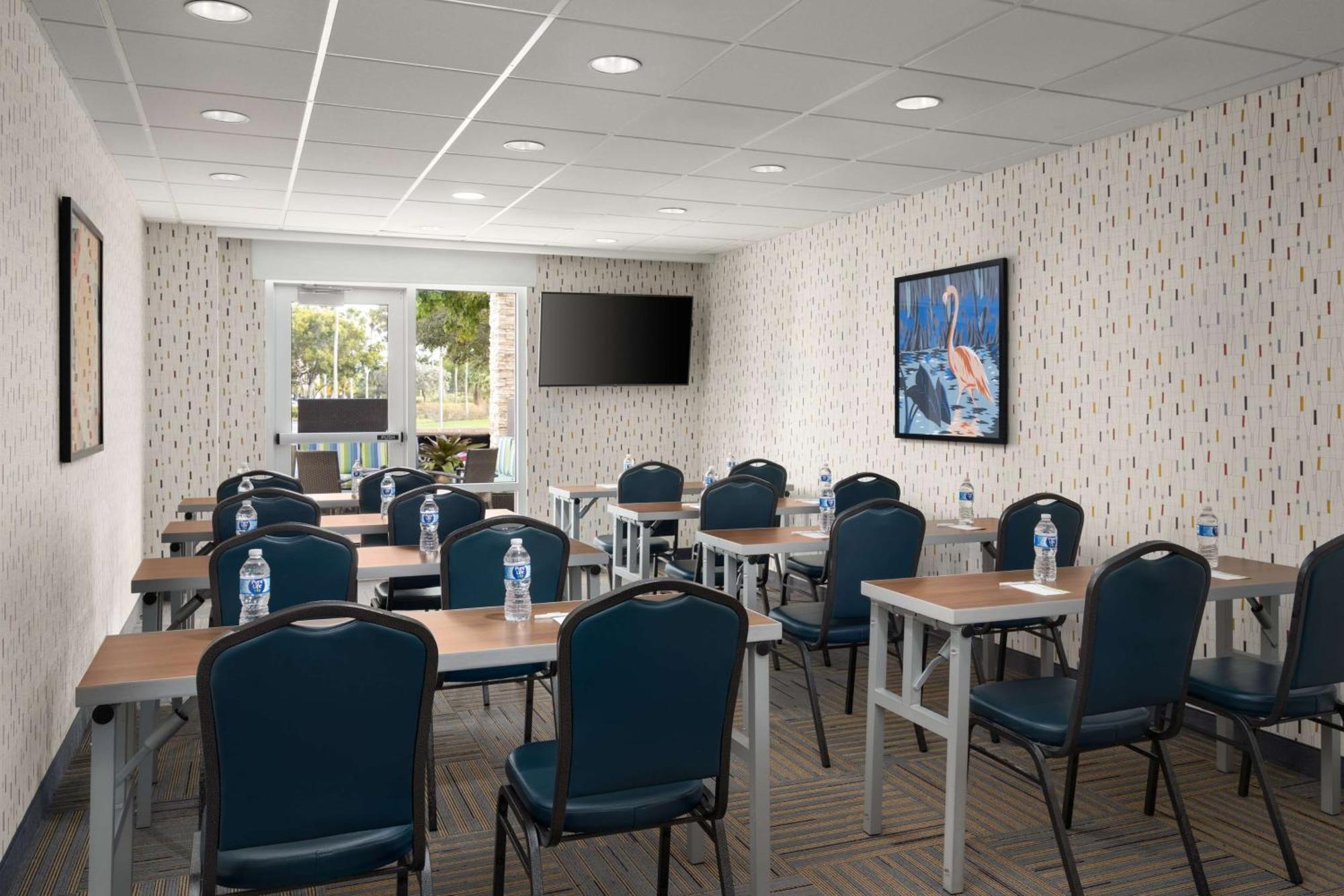 Home2 Suites By Hilton Miramar Ft. Lauderdale Экстерьер фото